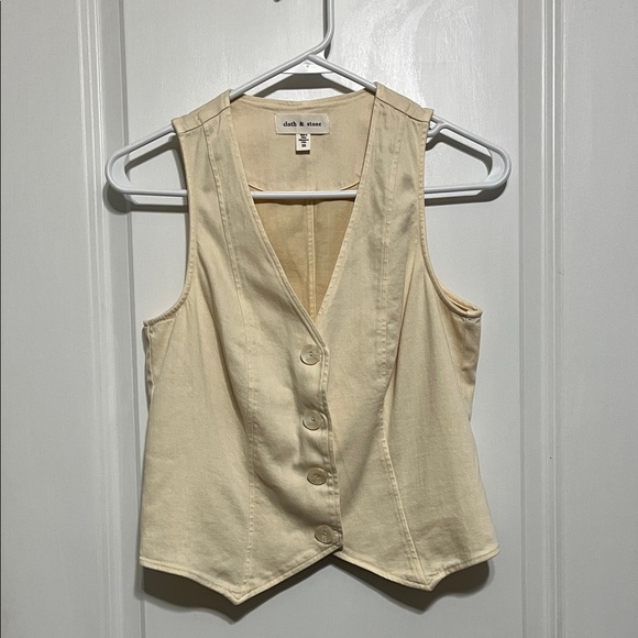 cloth & stone Tops - Cloth & Stone Cream Denim Vest Sz XS